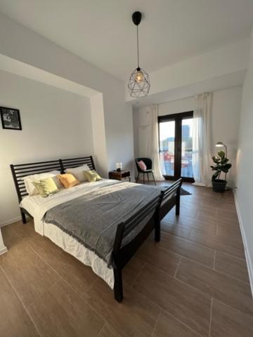 דירות בוקרשט Perla Apartament מראה חיצוני תמונה